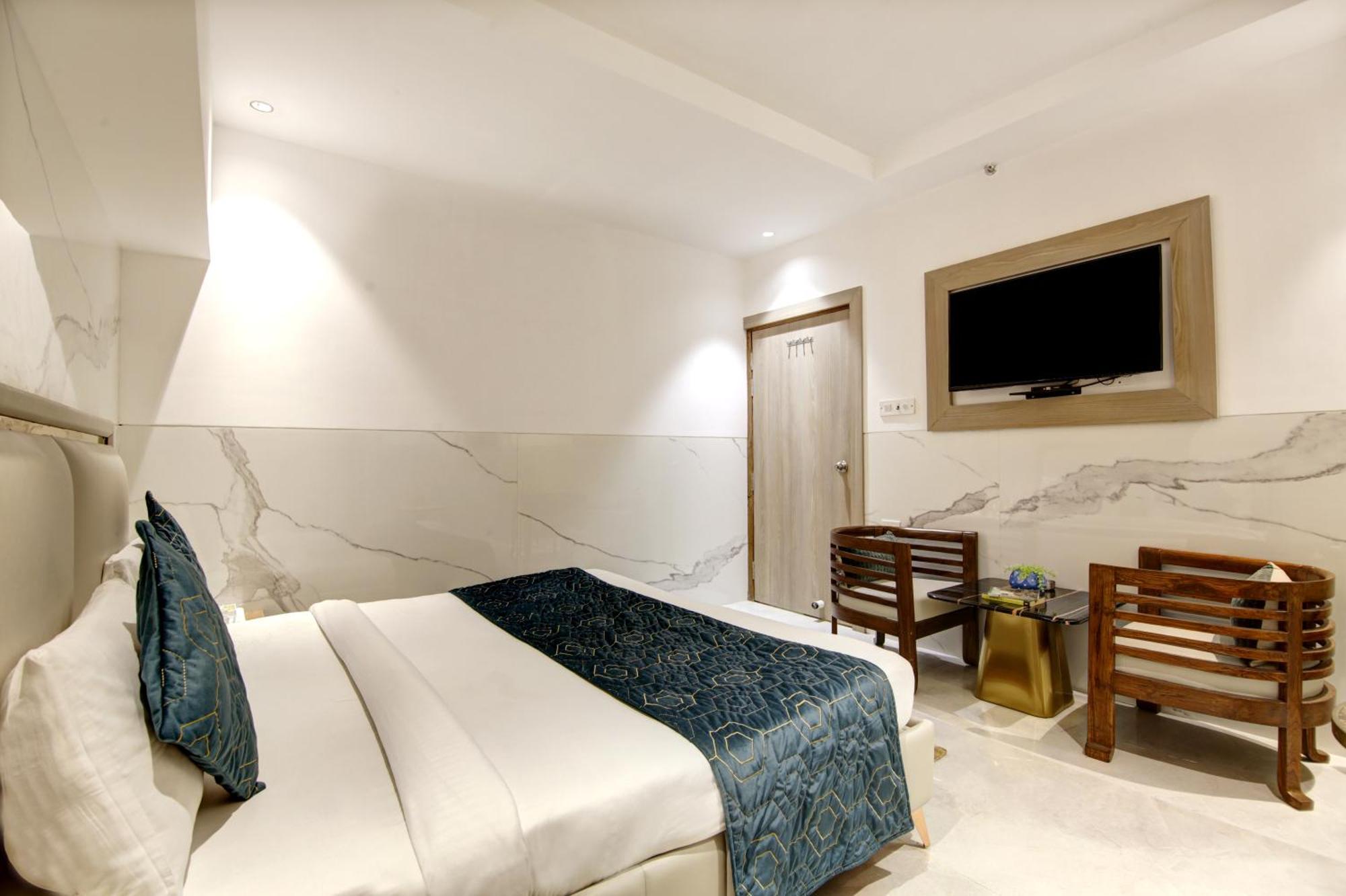 Hotel Transit International- Aerocity Delhi Airport นิวเดลี ภายนอก รูปภาพ