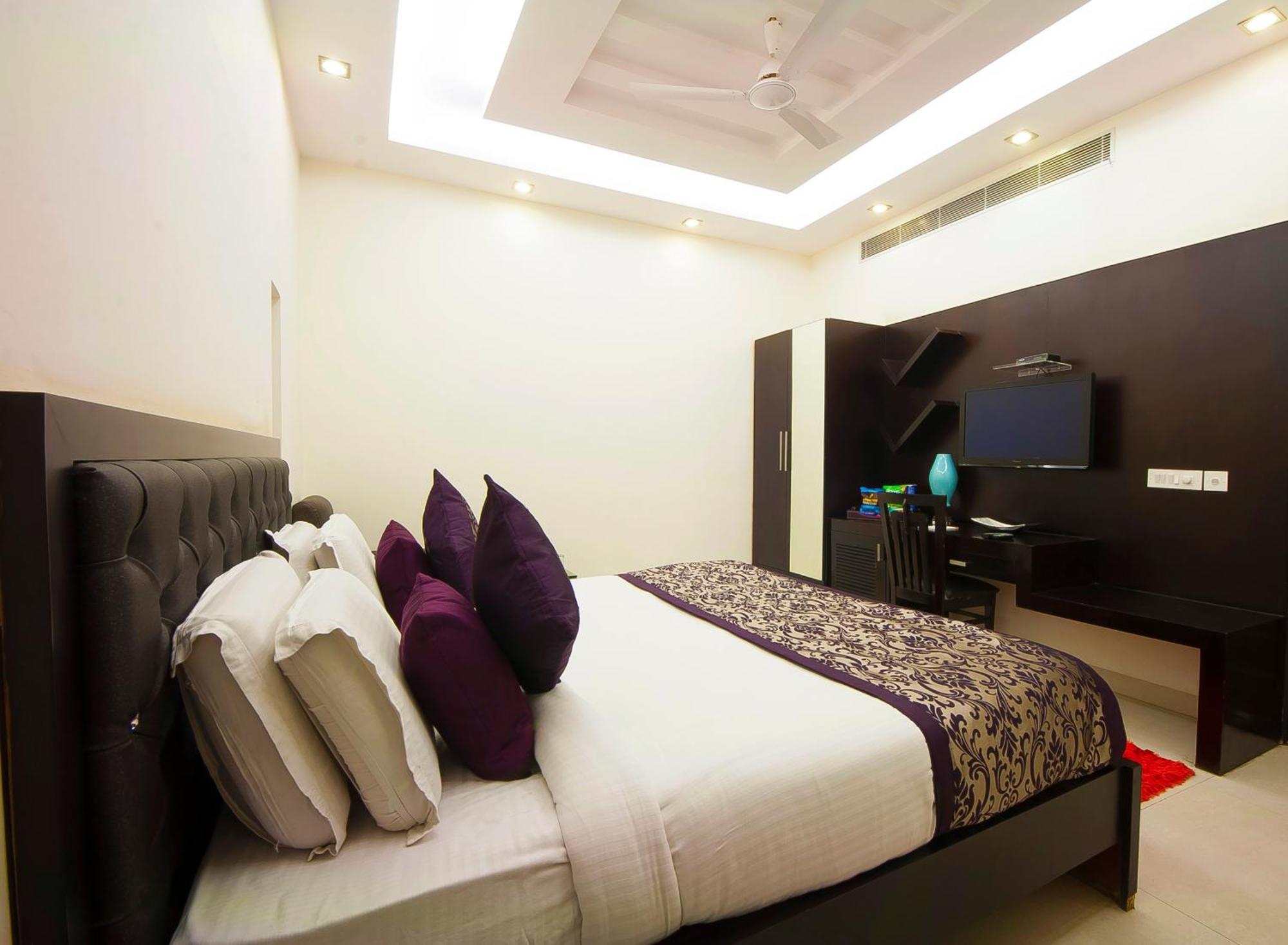 Hotel Transit International- Aerocity Delhi Airport นิวเดลี ภายนอก รูปภาพ