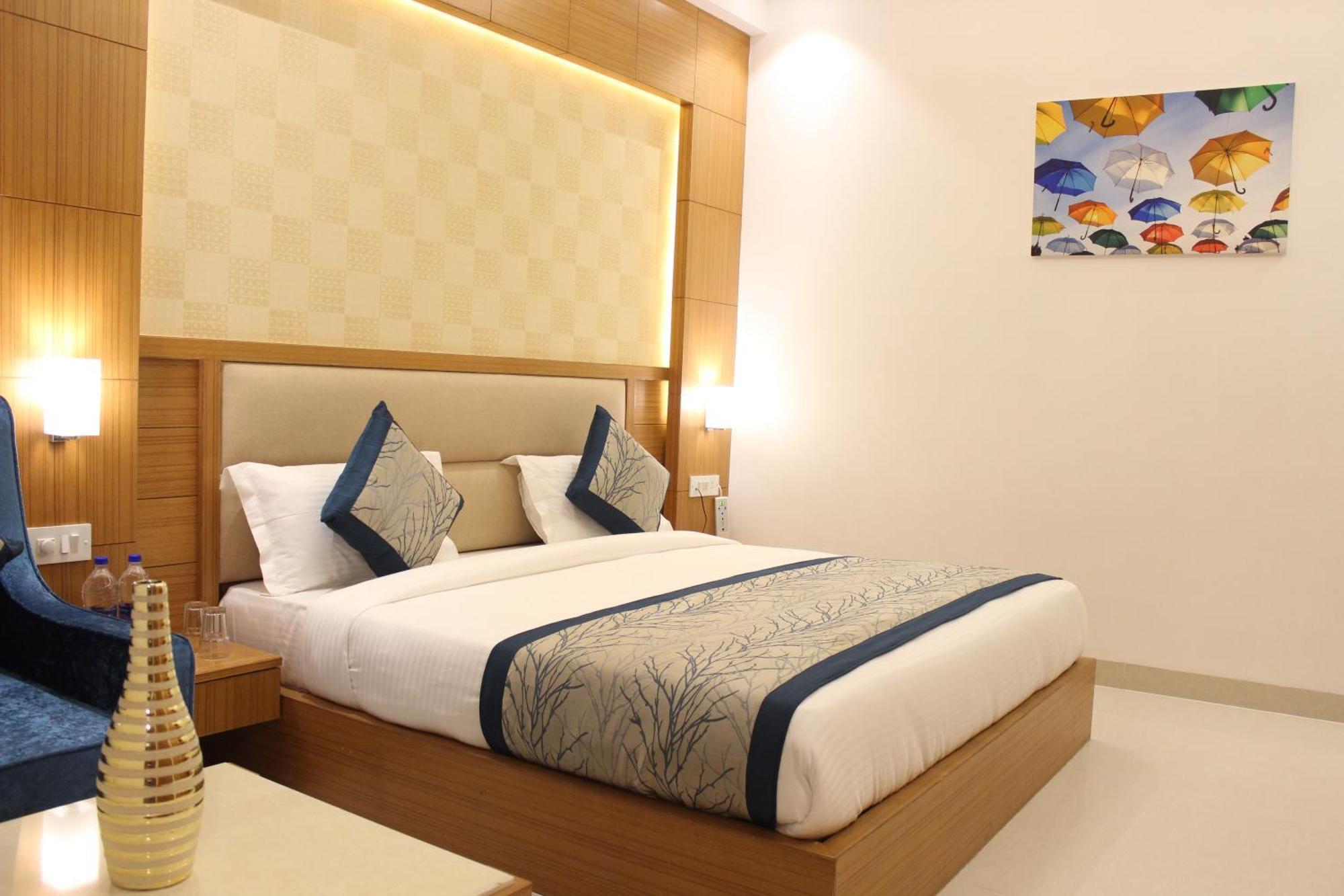 Hotel Transit International- Aerocity Delhi Airport นิวเดลี ภายนอก รูปภาพ