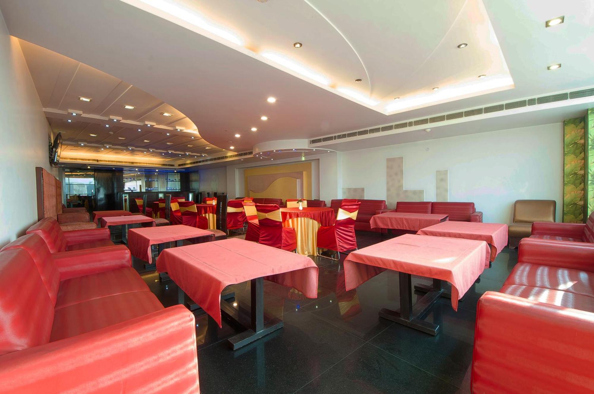 Hotel Transit International- Aerocity Delhi Airport นิวเดลี ภายนอก รูปภาพ